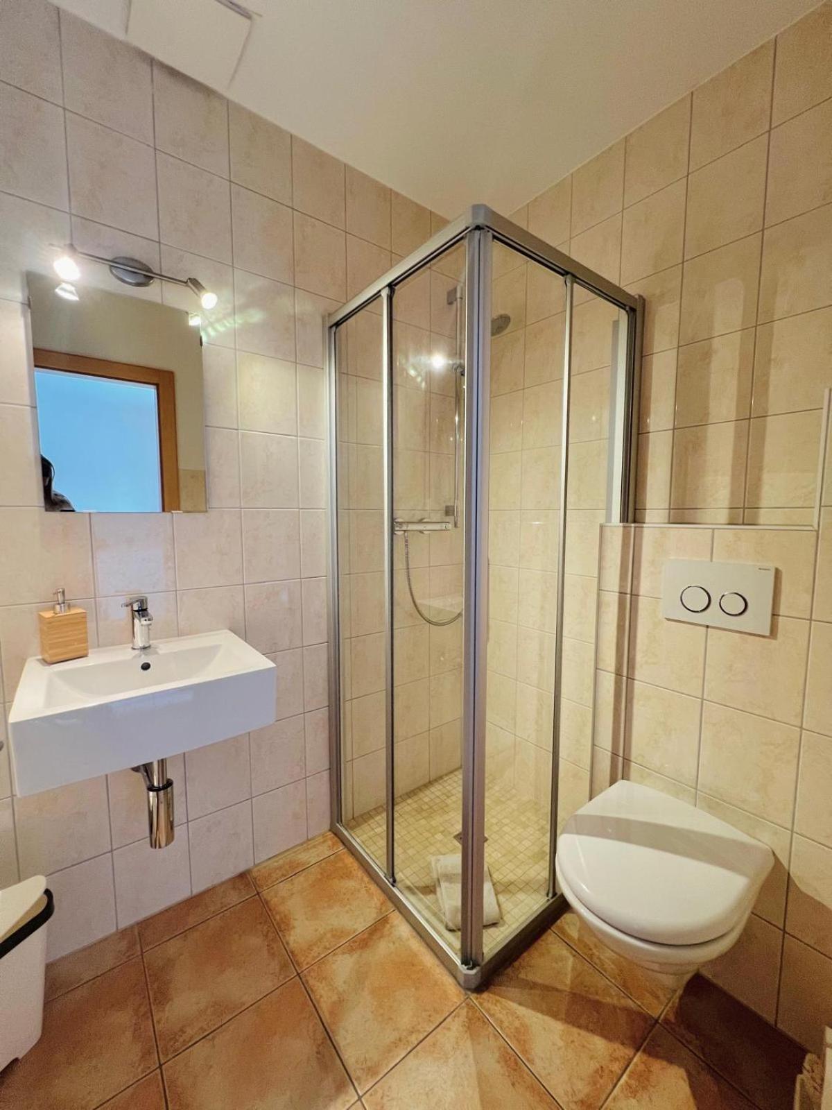 La Tzoum'Hostel Ла-Тзумаз Екстер'єр фото